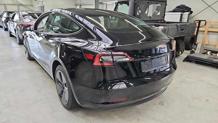 Foto 4 van Tesla Model 3