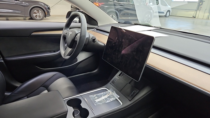 Foto 8 van Tesla Model 3