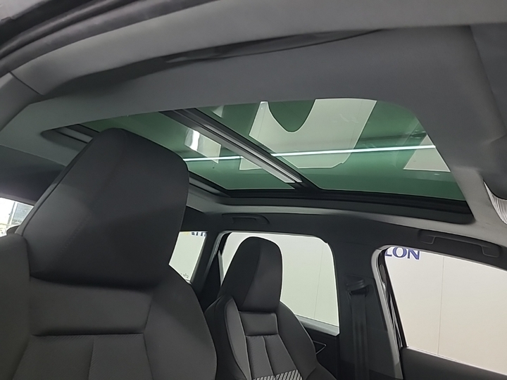 Foto 18 van Audi Q4 e-tron