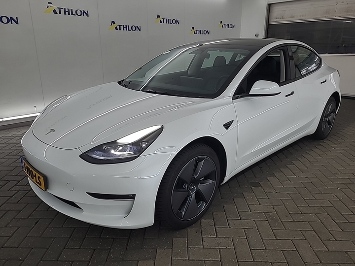 Foto 2 van Tesla Model 3