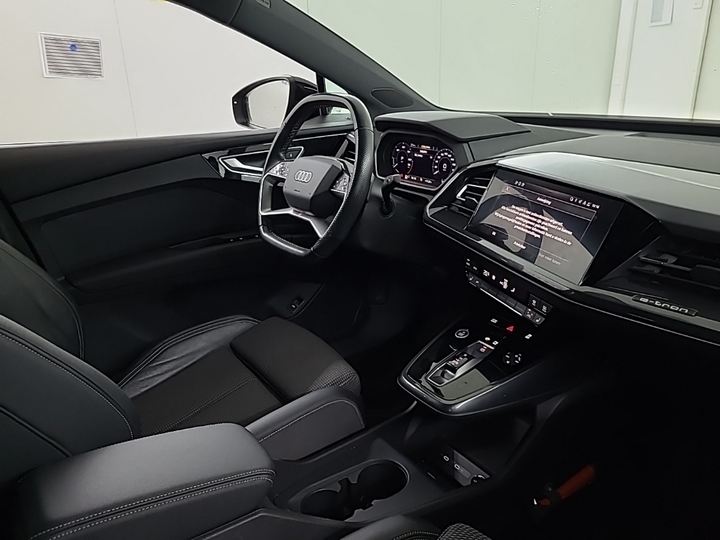 Foto 7 van Audi Q4 e-tron