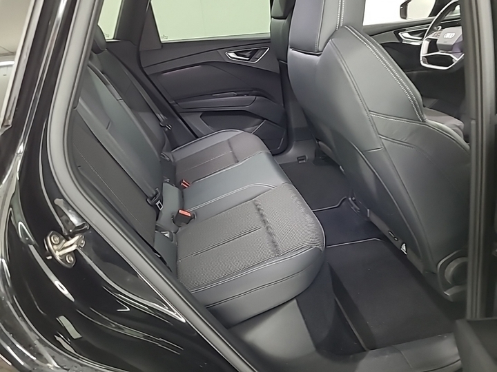 Foto 8 van Audi Q4 e-tron