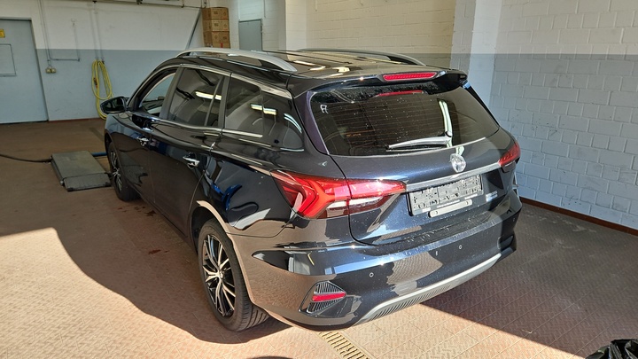 Foto 4 van MG 5