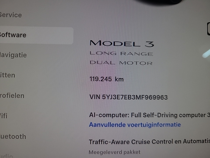 Photo 10 of Tesla Model 3