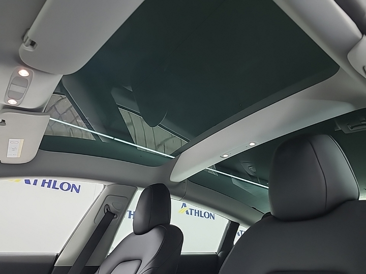 Photo 17 of Tesla Model 3