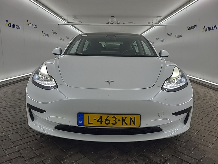 Foto 15 van Tesla Model 3