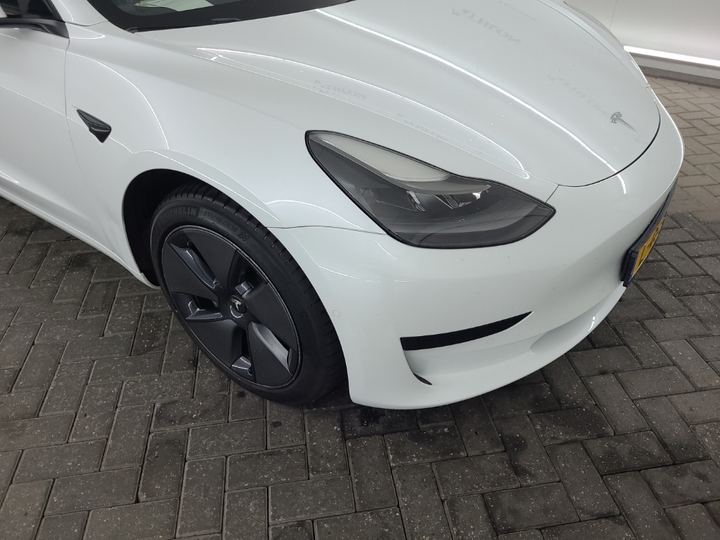 Foto 20 van Tesla Model 3