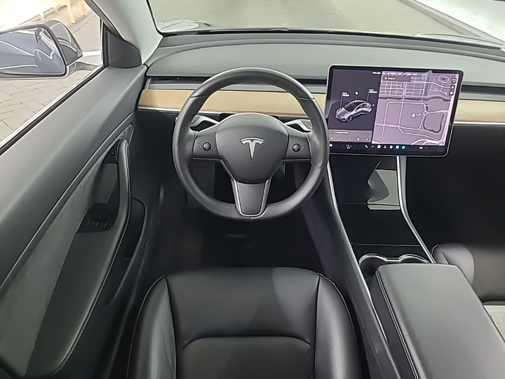 Foto 8 van Tesla Model 3