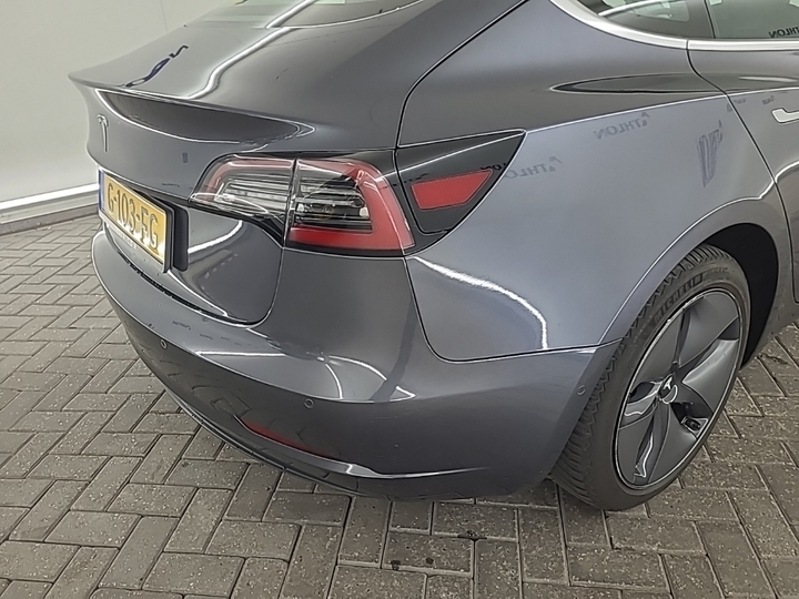 Foto 22 van Tesla Model 3