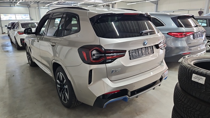 Foto 4 van BMW ix3