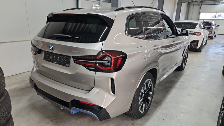 Foto 5 van BMW ix3