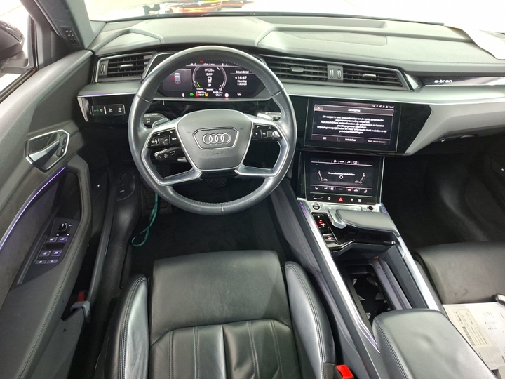 Foto 8 van Audi e-tron