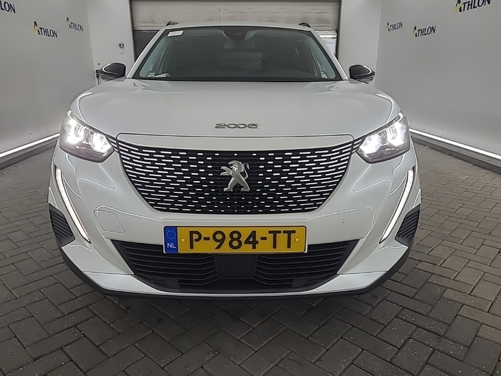 Foto 14 van Peugeot E-2008