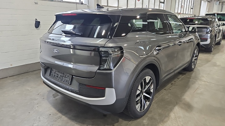 Foto 5 van Ford Explorer EV