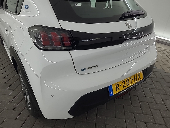 Foto 23 van Peugeot E-208