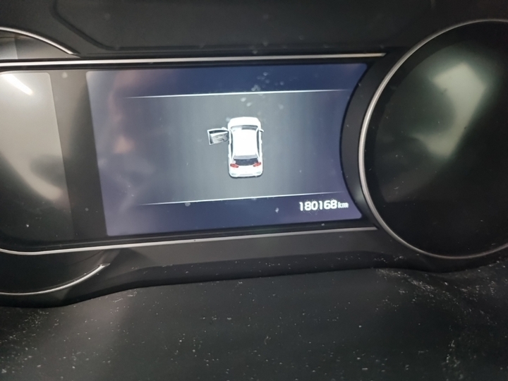Foto 10 van Kia Niro