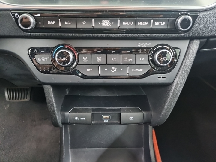 Foto 11 van Kia Niro