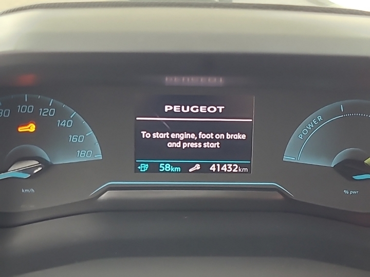 Foto 9 van Peugeot E-208