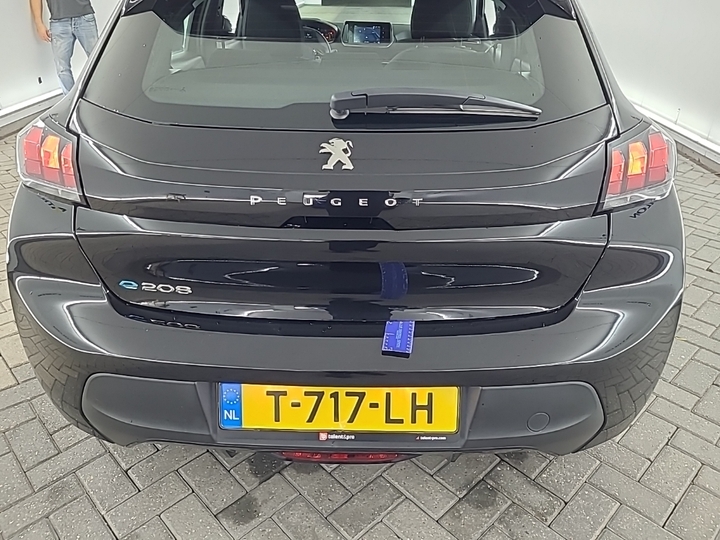 Foto 20 van Peugeot E-208
