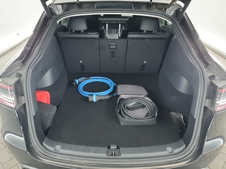 Photo 4 of Tesla Model Y