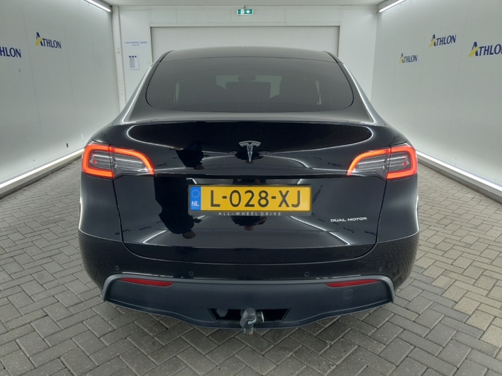 Photo 16 of Tesla Model Y