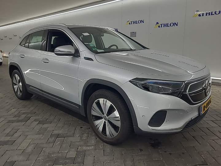 Photo 3 of Mercedes EQA