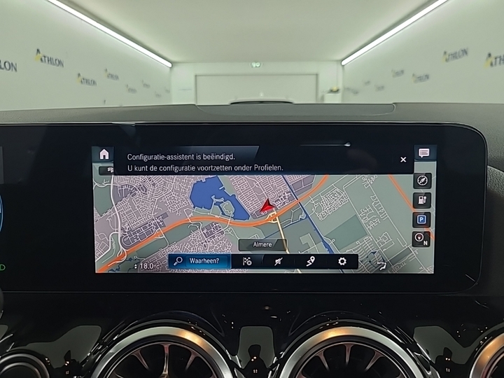 Photo 12 of Mercedes EQA