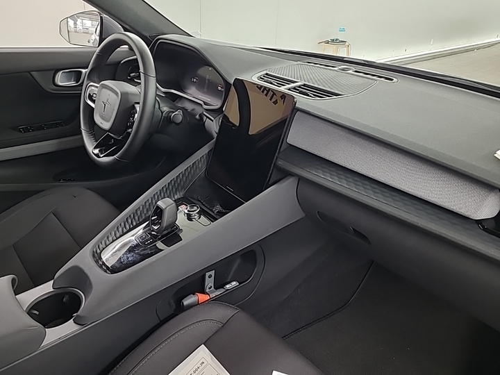 Foto 7 van Polestar 2