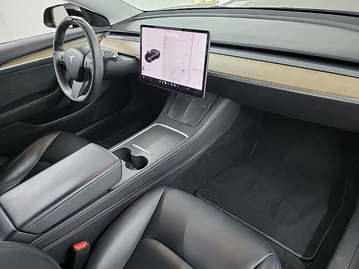 Foto 6 van Tesla Model 3