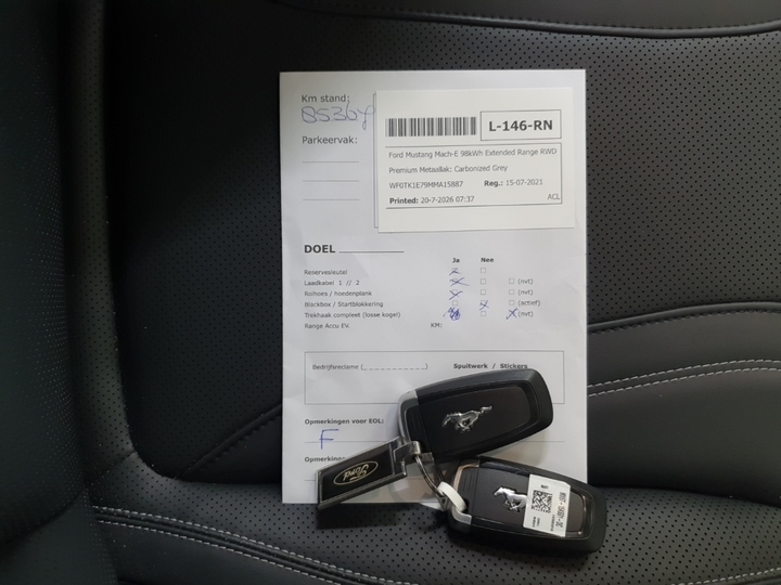 Foto 14 van Ford Mustang