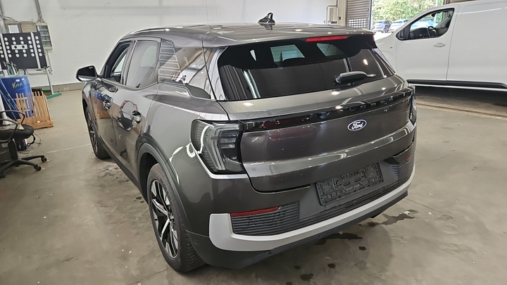 Foto 4 van Ford Explorer EV