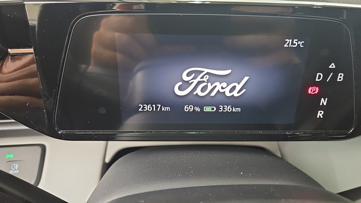Foto 10 van Ford Explorer EV