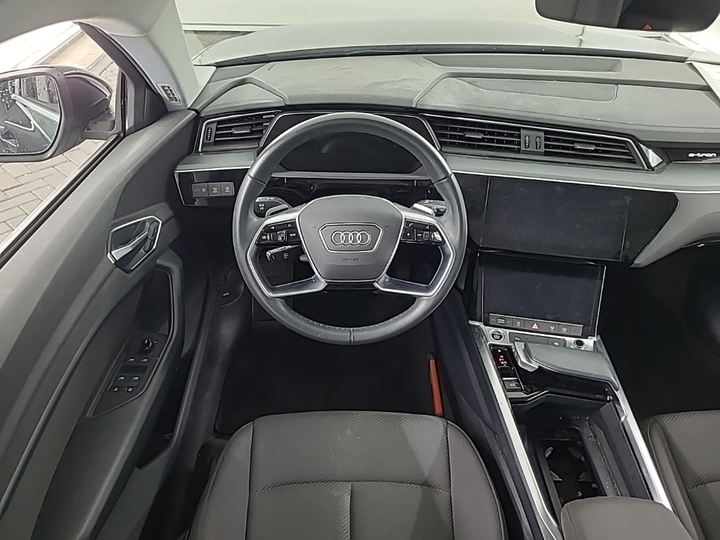 Foto 8 van Audi e-tron sportback