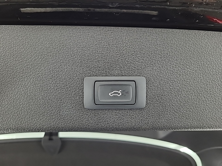 Foto 14 van Audi e-tron sportback