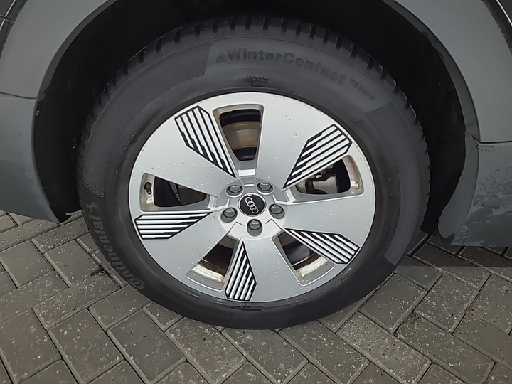 Foto 16 van Audi e-tron sportback