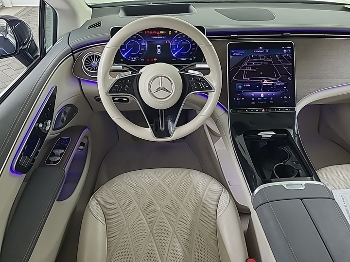 Foto 7 van Mercedes EQS