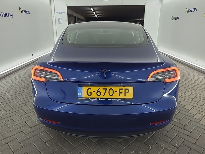 Foto 17 van Tesla Model 3