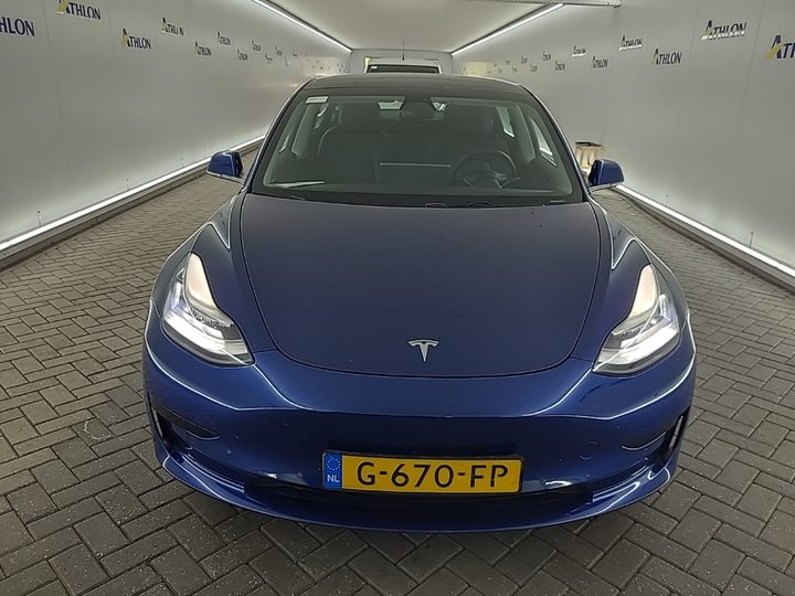 Foto 18 van Tesla Model 3
