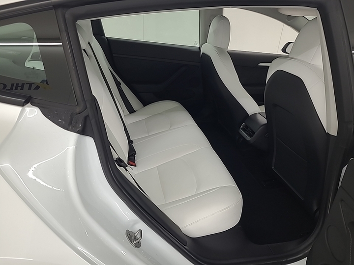 Foto 8 van Tesla Model 3