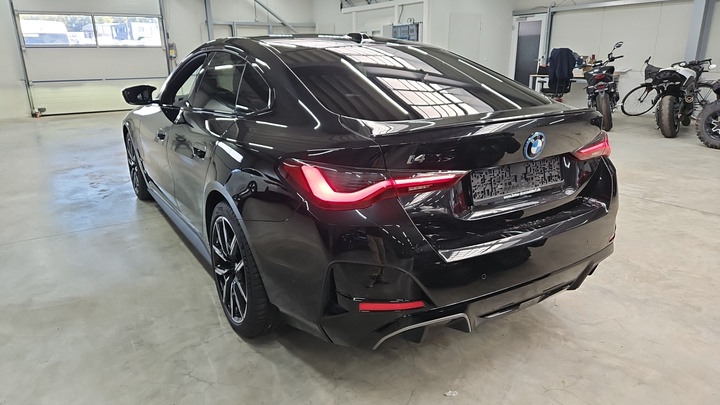 Foto 4 van BMW i4
