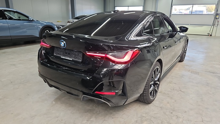 Foto 5 van BMW i4