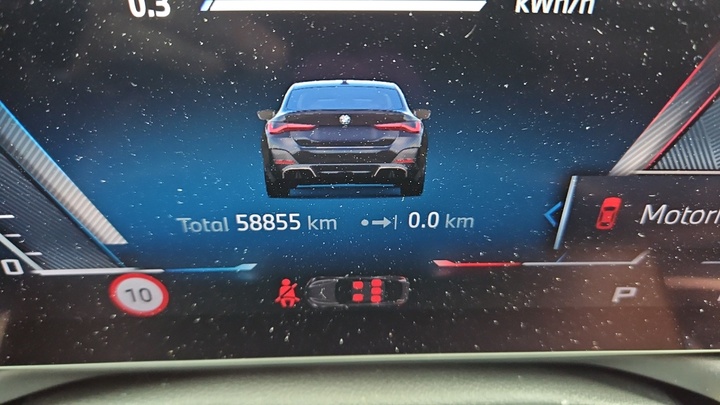 Foto 10 van BMW i4