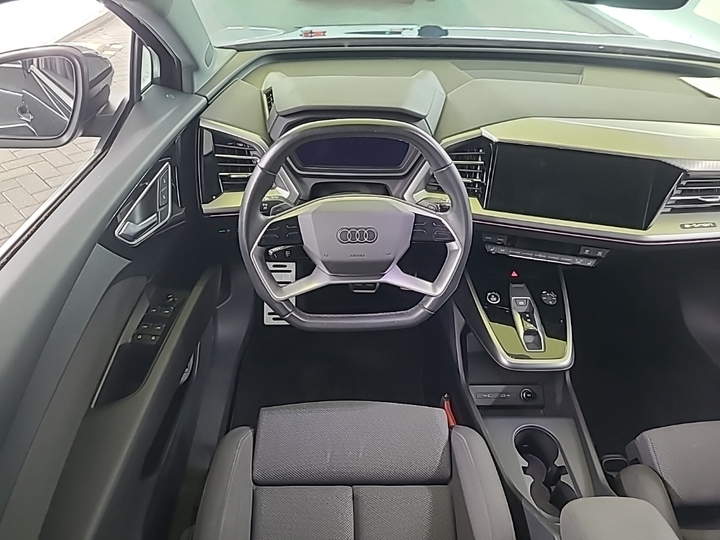 Foto 9 van Audi Q4 e-tron