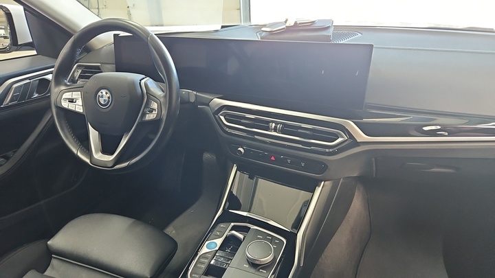 Foto 7 van BMW i4