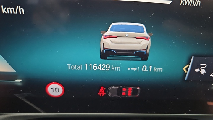 Foto 10 van BMW i4