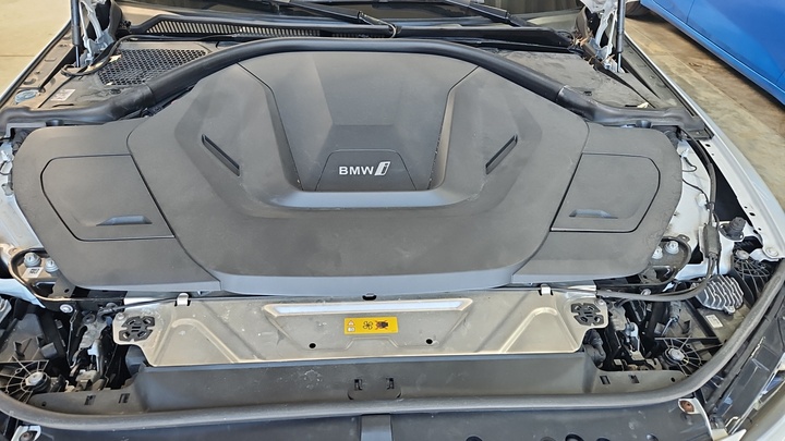 Foto 12 van BMW i4