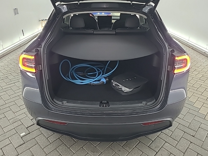 Photo 5 of Tesla Model Y