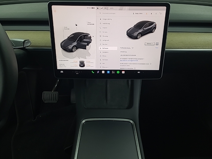 Photo 10 of Tesla Model Y