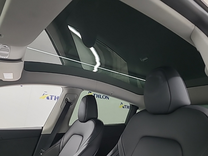 Photo 18 of Tesla Model Y