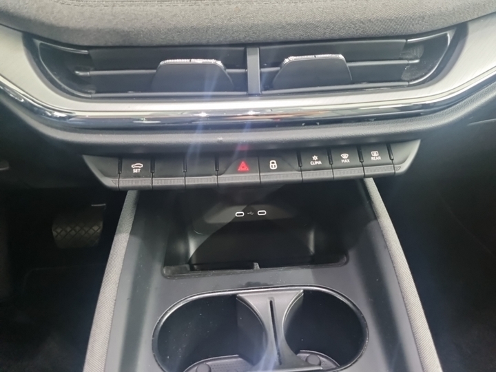 Foto 11 van Skoda Enyaq